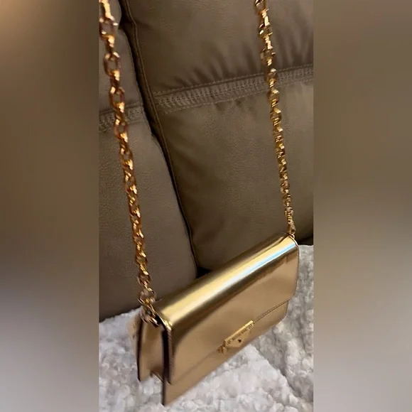NWT MK Pale Gold The Cece Flap Crossbody Shoulder Bag With Detachable Gold Chain - Picture 7 of 16